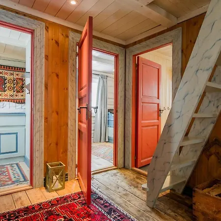 Дом отдыха In W/ 2 Bedrooms